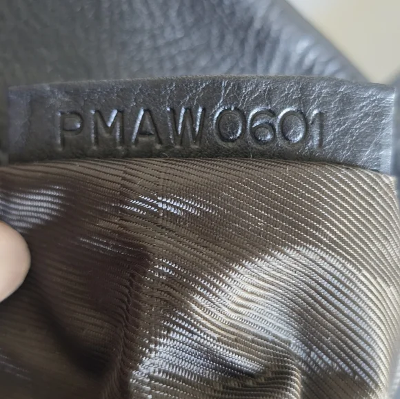 Burberry House Cjeck Quilted Large Manor Tote Bag Black - Picture 14 of 17